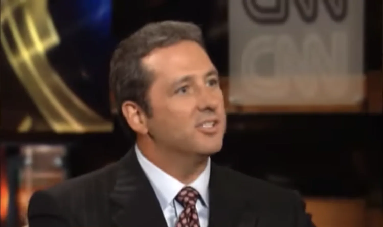 Kevin Trudeau being interviewed on CNN
